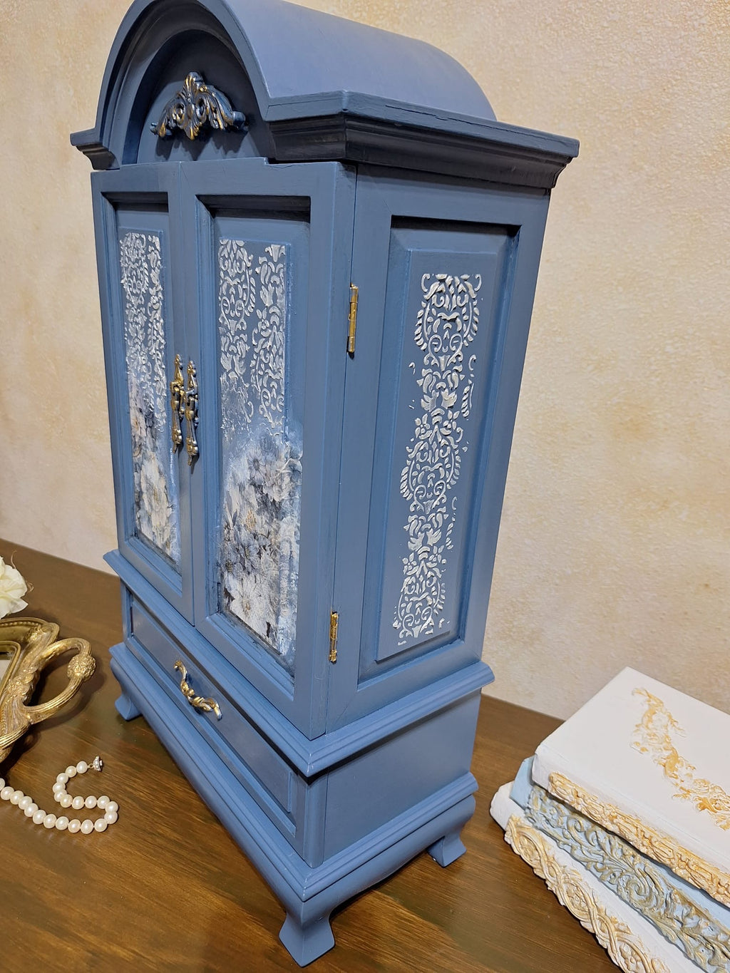 Jewelry Box
