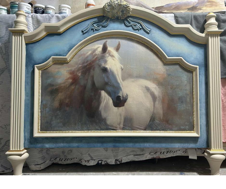 Twin  Bed Horse Design