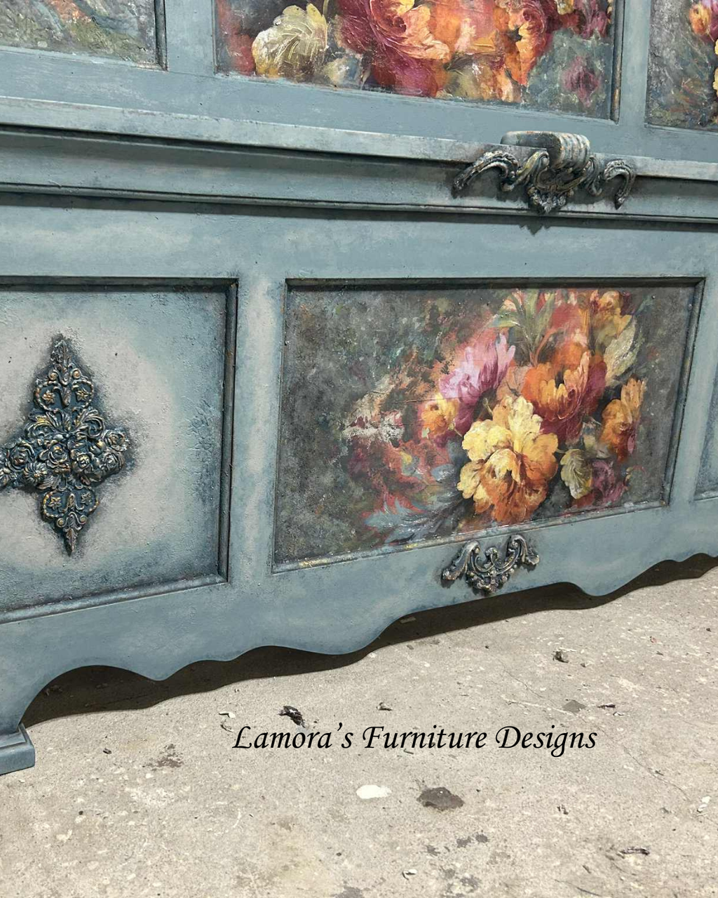 Queen Bed