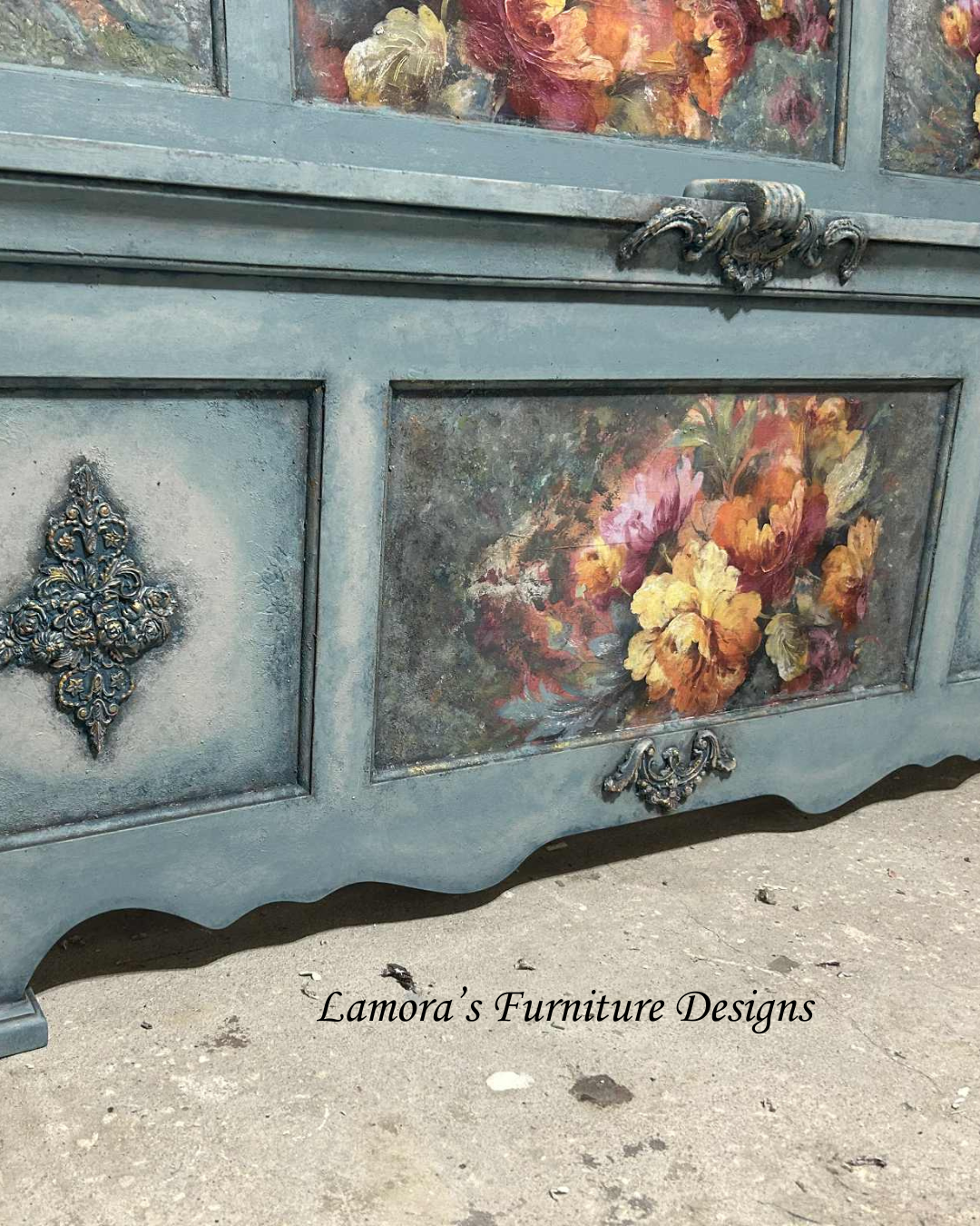 Queen Bed